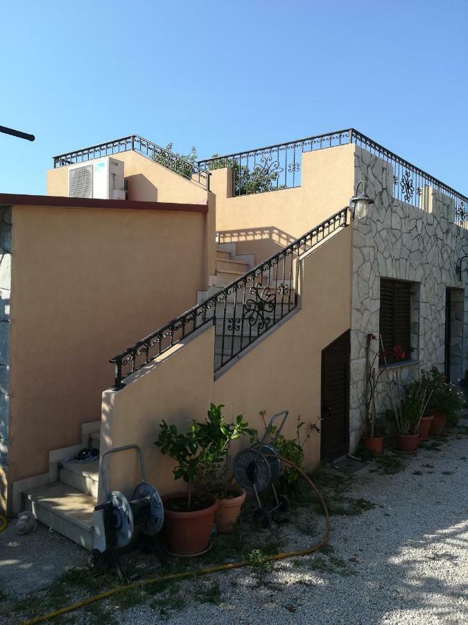 Apartman Nada Kornić Exterior foto