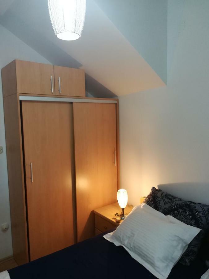 Apartman Nada Kornić Exterior foto