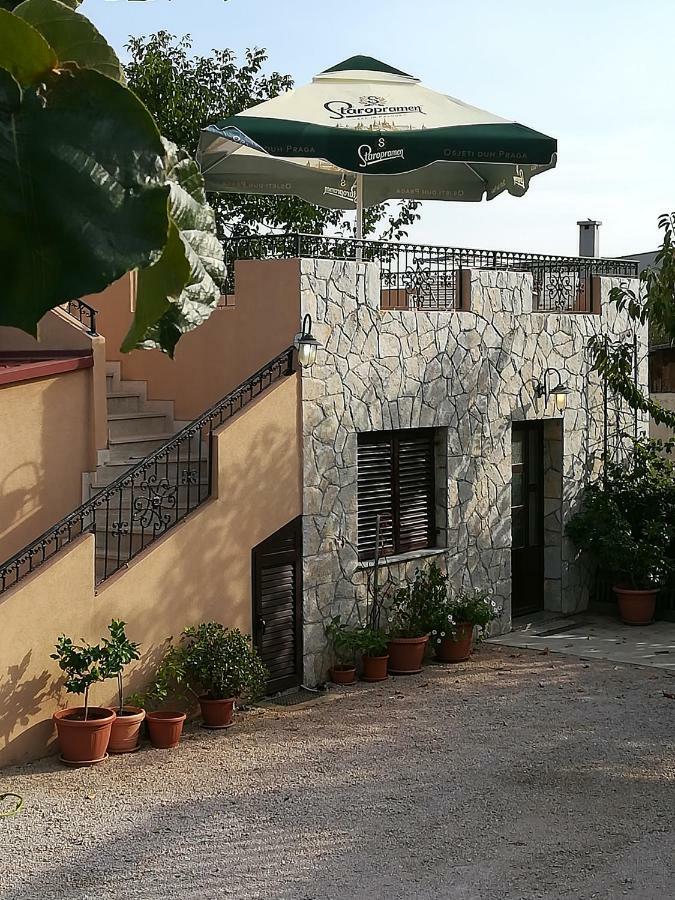 Apartman Nada Kornić Exterior foto