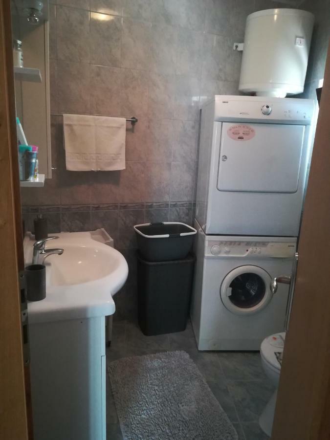 Apartman Nada Kornić Exterior foto