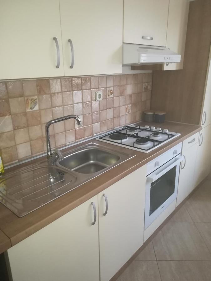 Apartman Nada Kornić Exterior foto